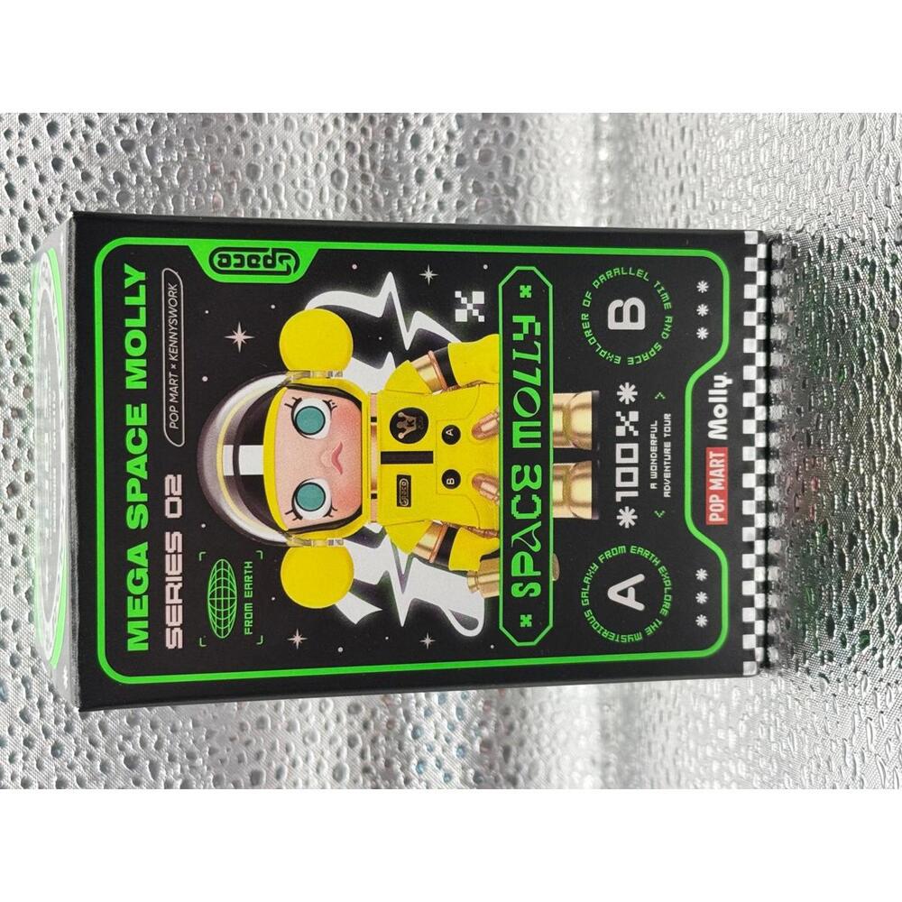 Pop Mart Mega Space Molly Series B